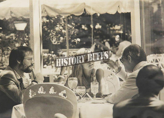 Farrah Fawcett in Tavern